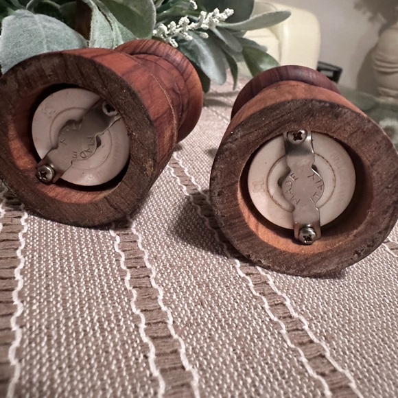 Vintage Mid-Century 4” Wooden Salt & Pepper Shakers | Made In Italy - Picture 3 of 5